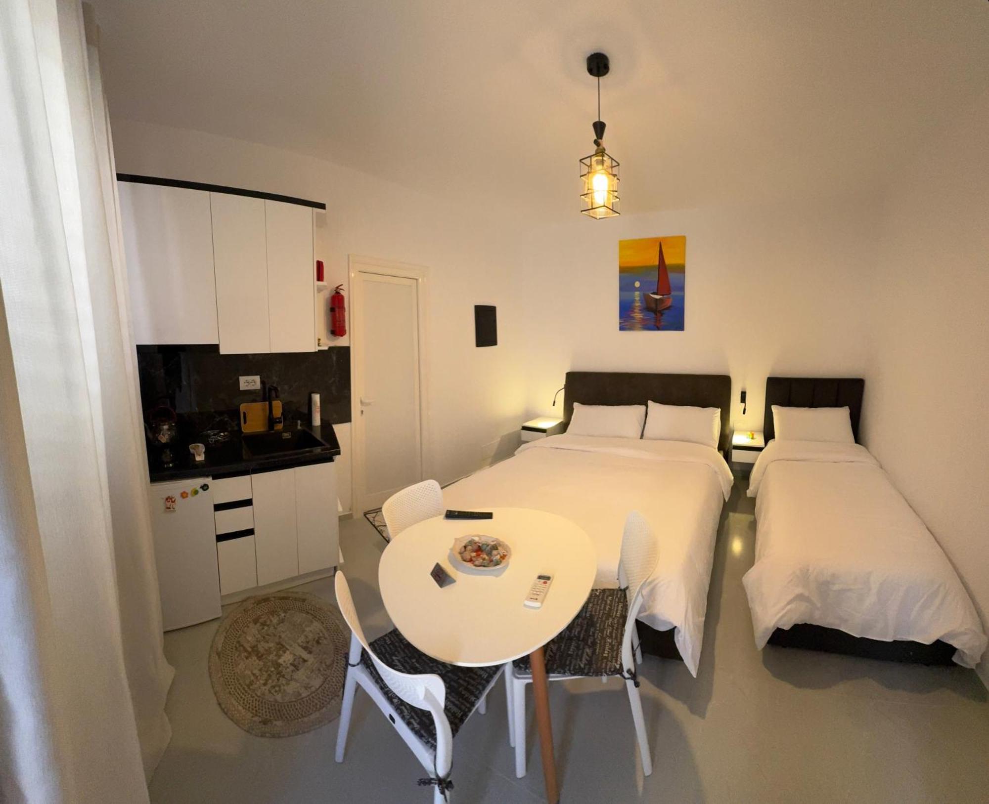 Private Villa Aras 2 - Luxury & Elegance Apartments Vlorë エクステリア 写真