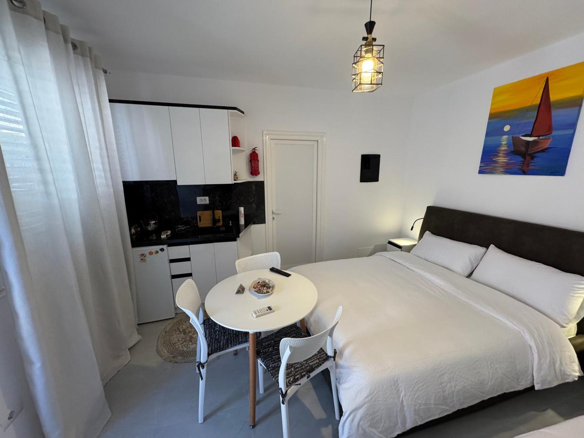Private Villa Aras 2 - Luxury & Elegance Apartments Vlorë エクステリア 写真