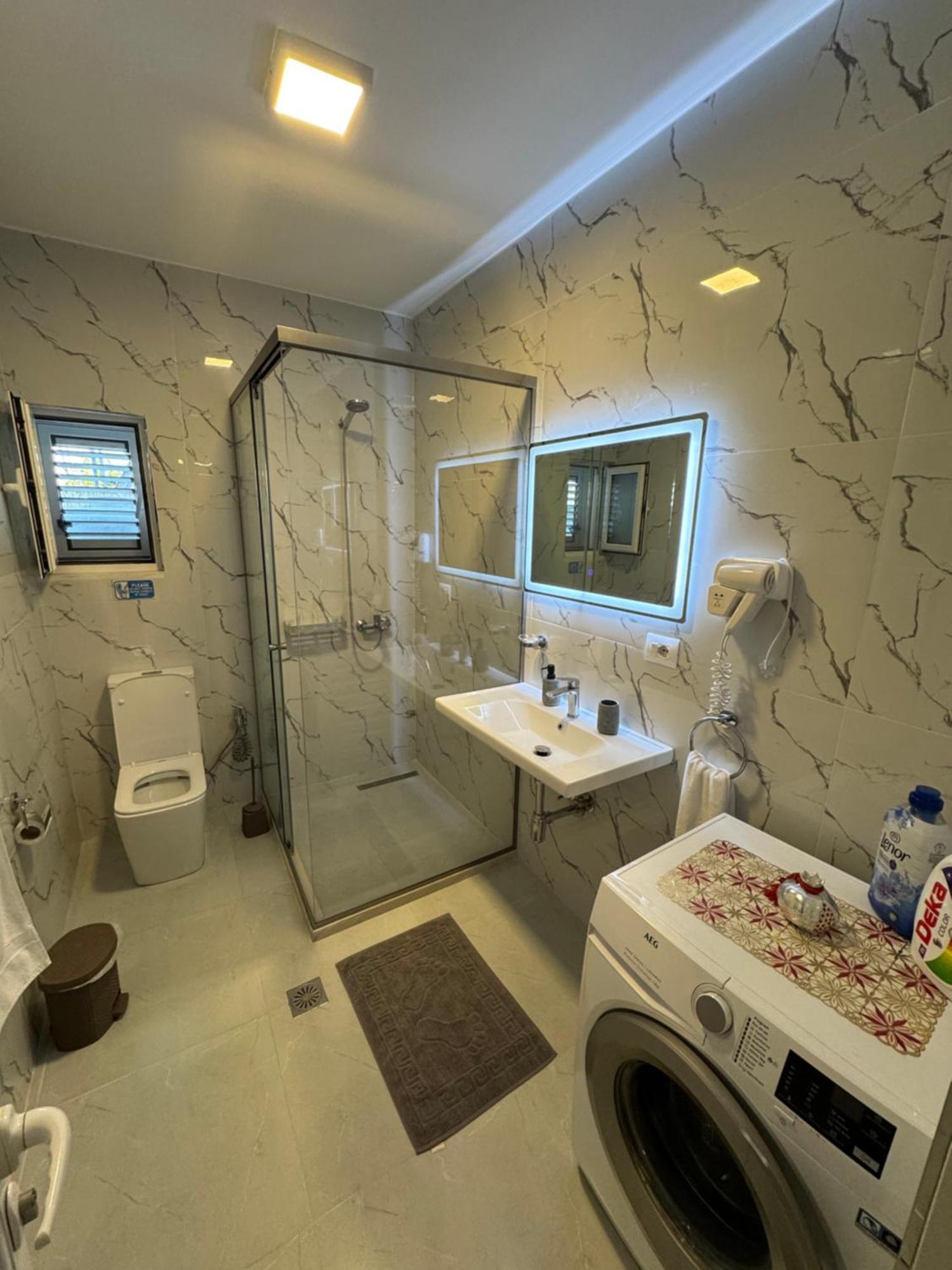 Private Villa Aras 2 - Luxury & Elegance Apartments Vlorë エクステリア 写真