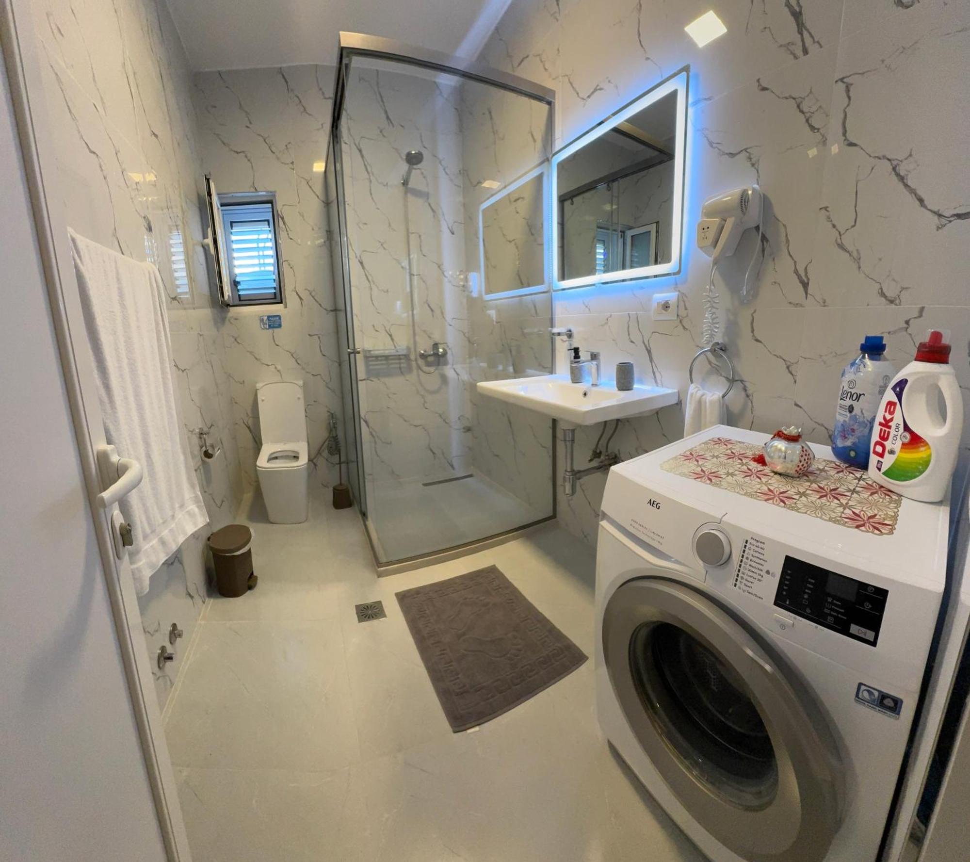 Private Villa Aras 2 - Luxury & Elegance Apartments Vlorë エクステリア 写真
